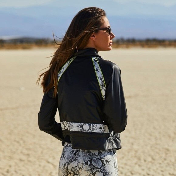 Koral Womens size S Black Reptile Print Janus Python Full Zip Jacket Gym Lined - Picture 10 of 10